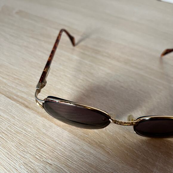 Vintage Gucci Sunglasses Oval Frame Tortoise Shell Gold RARE! - Picture 10 of 11